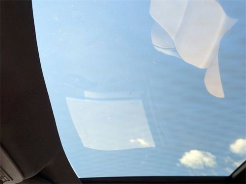 Used 2023 Ford F250 Lariat w/ Lariat Ultimate Package image 26