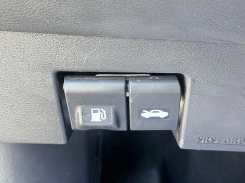 Certified 2019 Nissan Kicks SR w/ SR Premium Package FWD image 21