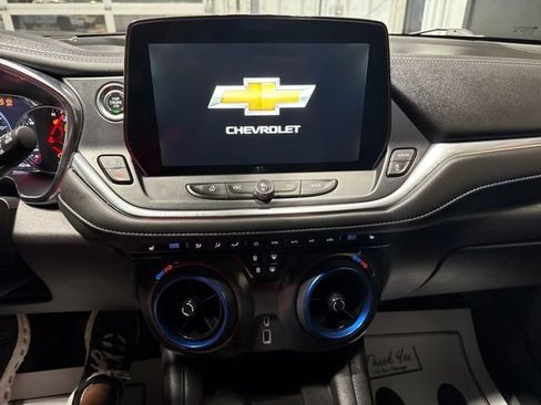 Used 2023 Chevrolet Blazer RS FWD image 8