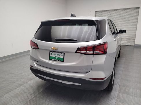 Used 2022 Chevrolet Equinox LT w/ Driver Convenience Package image 7