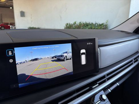 Used 2026 Hyundai Santa Fe SEL FWD image 21