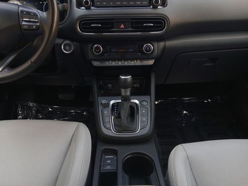 Used 2023 Hyundai Kona Limited w/ Cargo Package image 11