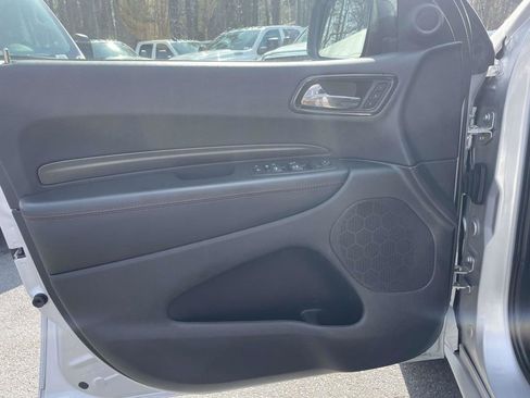 Certified 2024 Dodge Durango GT image 25