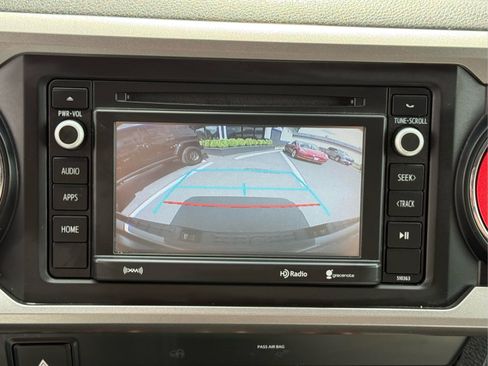 Used 2019 Toyota Tacoma SR5 RWD image 20