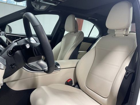 Used 2025 Mercedes-Benz C 300 C 300 4MATIC image 20