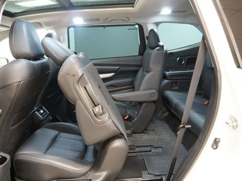 Used 2019 Subaru Ascent Limited image 28