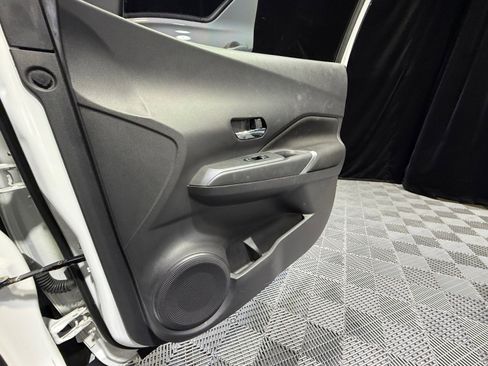 Certified 2023 Nissan Kicks SV FWD image 16