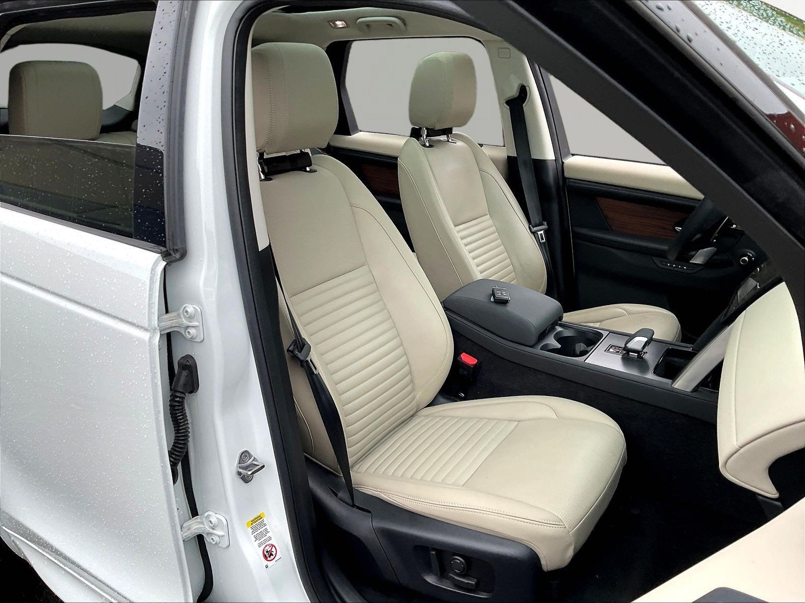 Used 2025 Land Rover Discovery Sport S AWD/4WD image 30