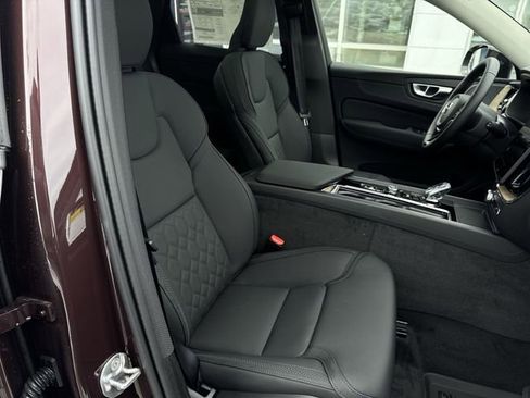 New 2026 Volvo XC60 B5 Plus w/ Protection Package Premier AWD/4WD image 29