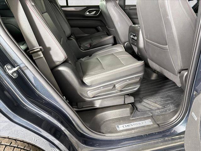 Used 2022 Chevrolet Tahoe RST w/ Luxury Package RWD image 15
