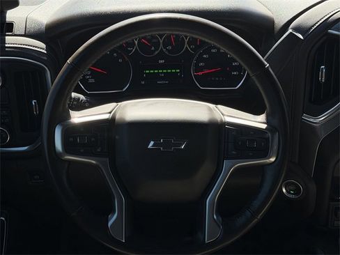 Used 2020 Chevrolet Silverado 1500 RST w/ Texas Edition image 11