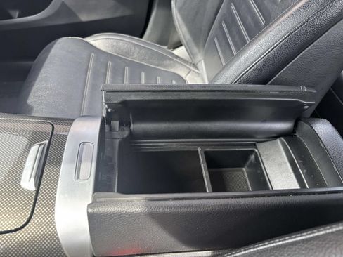 Used 2025 Mercedes-Benz GLC 43 AMG 4MATIC image 34