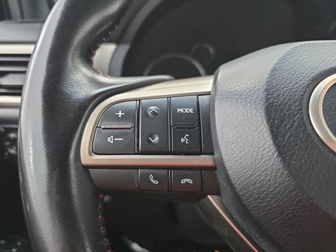 Used 2021 Lexus GX 460 Premium w/ Accessory Package AWD/4WD image 17