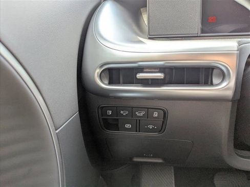 New 2026 Hyundai Ioniq 9 Limited image 22