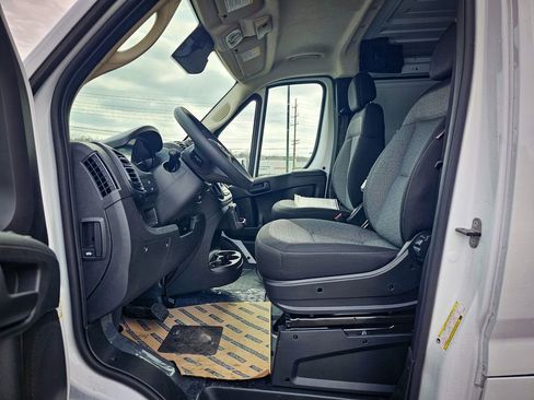 New 2026 RAM ProMaster 1500 w/ Convenience Group image 12