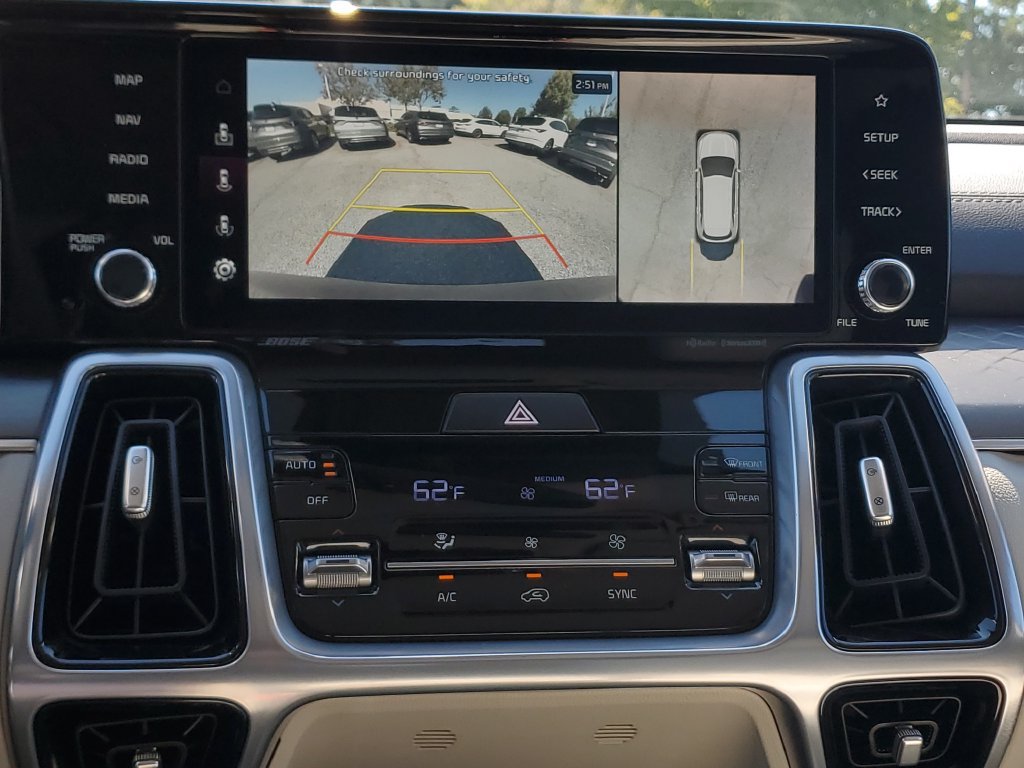 Used 2023 Kia Sorento AWD image 29