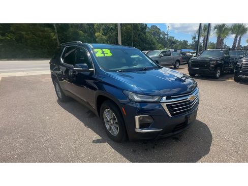 Used 2023 Chevrolet Traverse LT AWD/4WD image 8