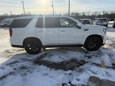 Used 2026 GMC Yukon Denali w/ Denali Reserve Package image 8