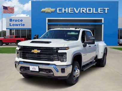 New 2026 Chevrolet Silverado 3500 W/T