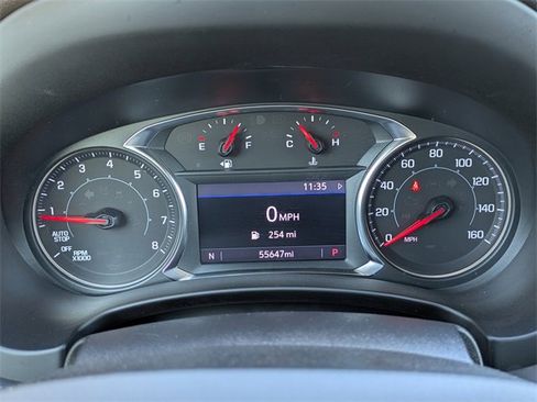 Used 2023 GMC Terrain SLT image 29