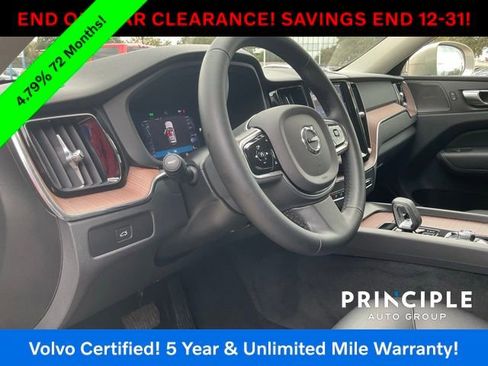 Certified 2023 Volvo XC60 B5 Plus w/ Climate Package image 17