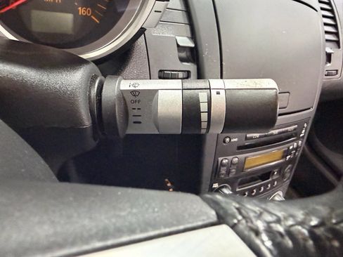 Used 2004 Nissan 350Z Touring image 15