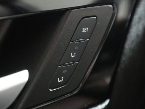 Used 2024 Mitsubishi Outlander SEL image 33