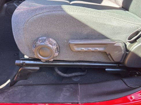 Used 2024 Jeep Wrangler Unlimited Rubicon image 14