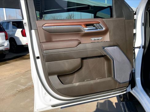 Used 2023 GMC Sierra 1500 Denali w/ Denali Reserve Package image 20