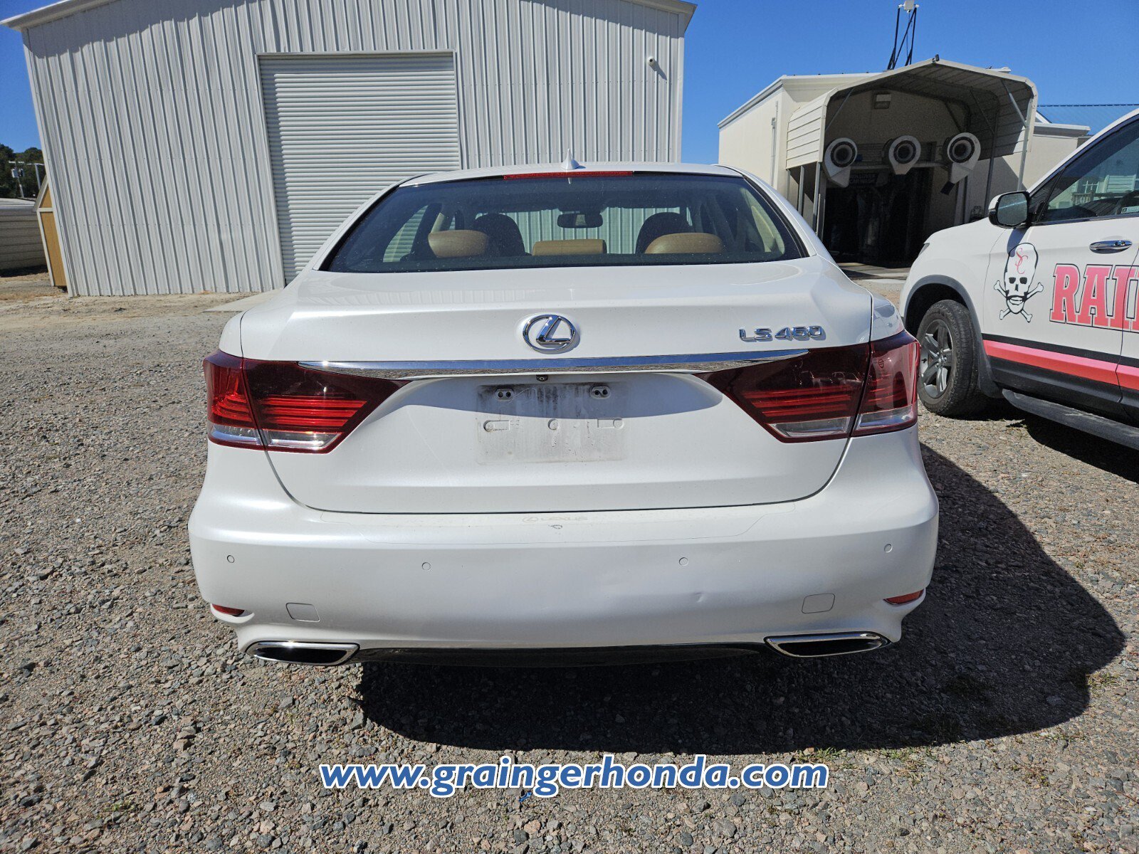 Used 2015 Lexus LS 460 w/ Comfort Package RWD image 8
