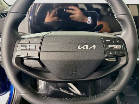 Used 2025 Kia K4 EX FWD image 14