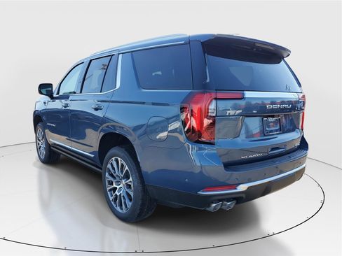 New 2026 GMC Yukon Denali w/ Denali Reserve Package image 3