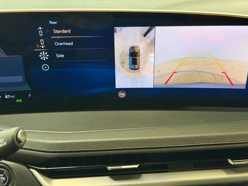 Used 2025 Cadillac XT4 Premium Luxury AWD/4WD image 22