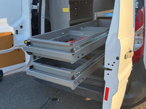 Used 2017 Ford Transit Connect XL image 24