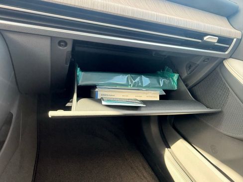 New 2025 Hyundai Sonata Limited image 30