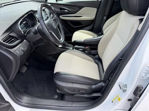 Used 2020 Buick Encore Preferred AWD/4WD image 8