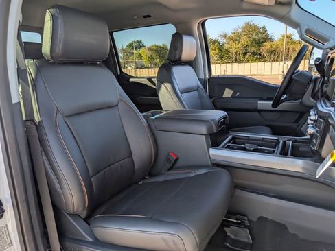 New 2026 Ford F250 Lariat w/ Black Appearance Package image 62