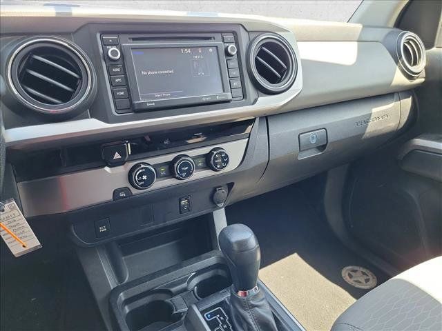 Used 2016 Toyota Tacoma SR5 w/ Towing Package RWD image 19