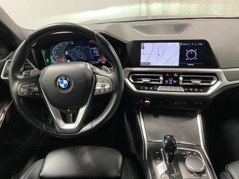 Used 2022 BMW 330i xDrive Sedan w/ Premium Package image 2