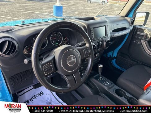 Used 2018 Jeep Wrangler Unlimited Sport S image 12