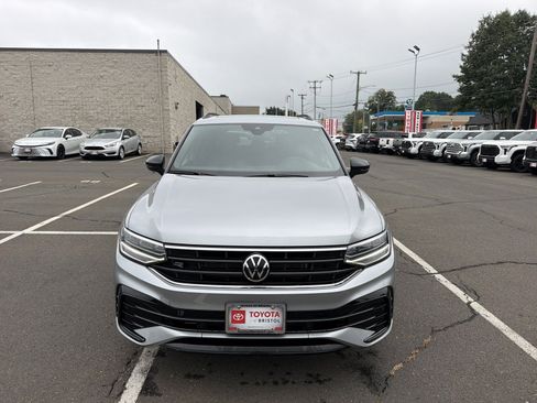 Used 2023 Volkswagen Tiguan SE R-Line AWD/4WD image 1