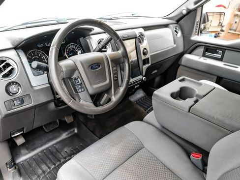 Used 2013 Ford F150 XLT w/ Luxury Equipment Group image 3