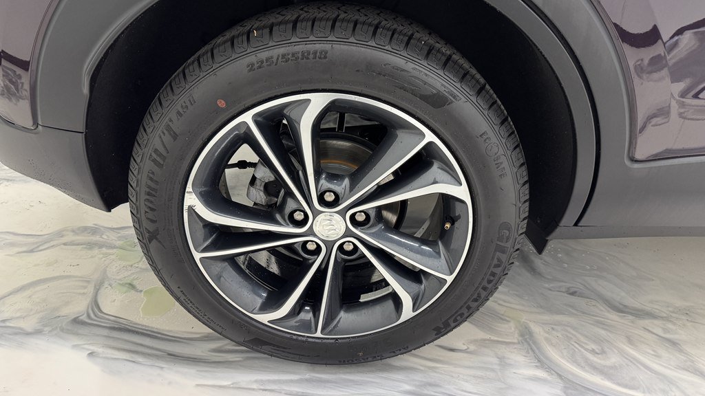 Used 2021 Buick Encore GX Select AWD/4WD image 12