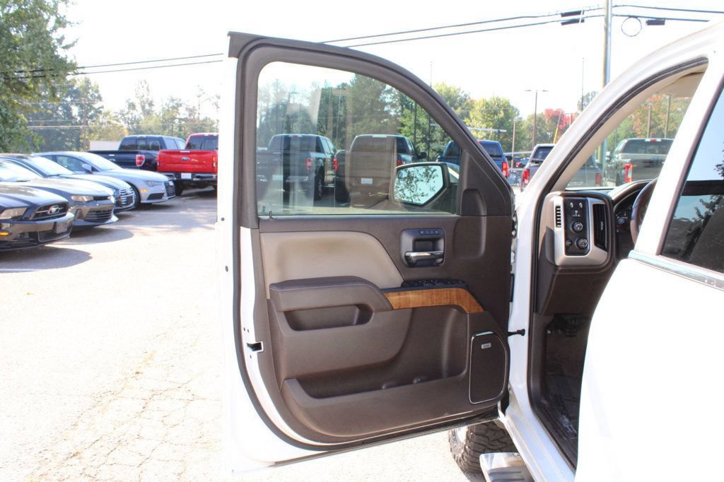 Used 2017 GMC Sierra 1500 SLT AWD/4WD image 12
