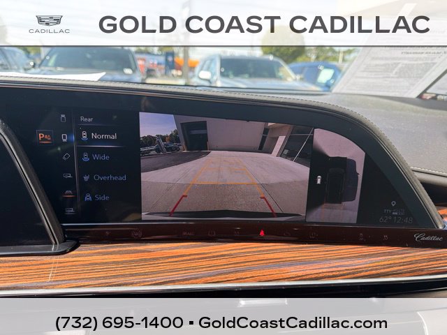 Used 2021 Cadillac Escalade Premium Luxury w/ Driver Assist Tech Package AWD/4WD image 30