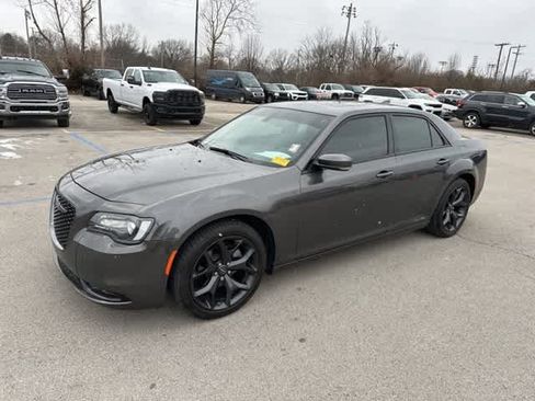 Used 2023 Chrysler 300 S image 16