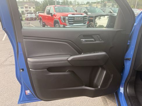 New 2026 GMC Canyon Elevation w/ Convenience Package image 10