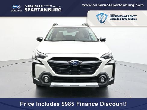 Used 2023 Subaru Outback Limited image 2