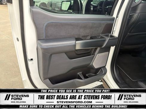 Used 2025 Ford F150 Platinum AWD/4WD image 38