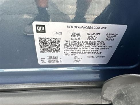 Certified 2024 Buick Encore GX Preferred w/ Comfort Package FWD image 32